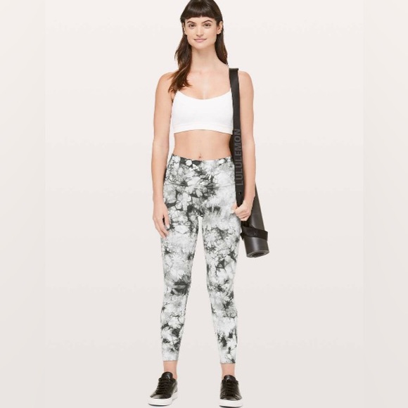 NWOT 🔥 Lululemon Wunder Under Hi-Rise 7/8 Tight Shibori Full-On Luxtreme 25" - Picture 4 of 7